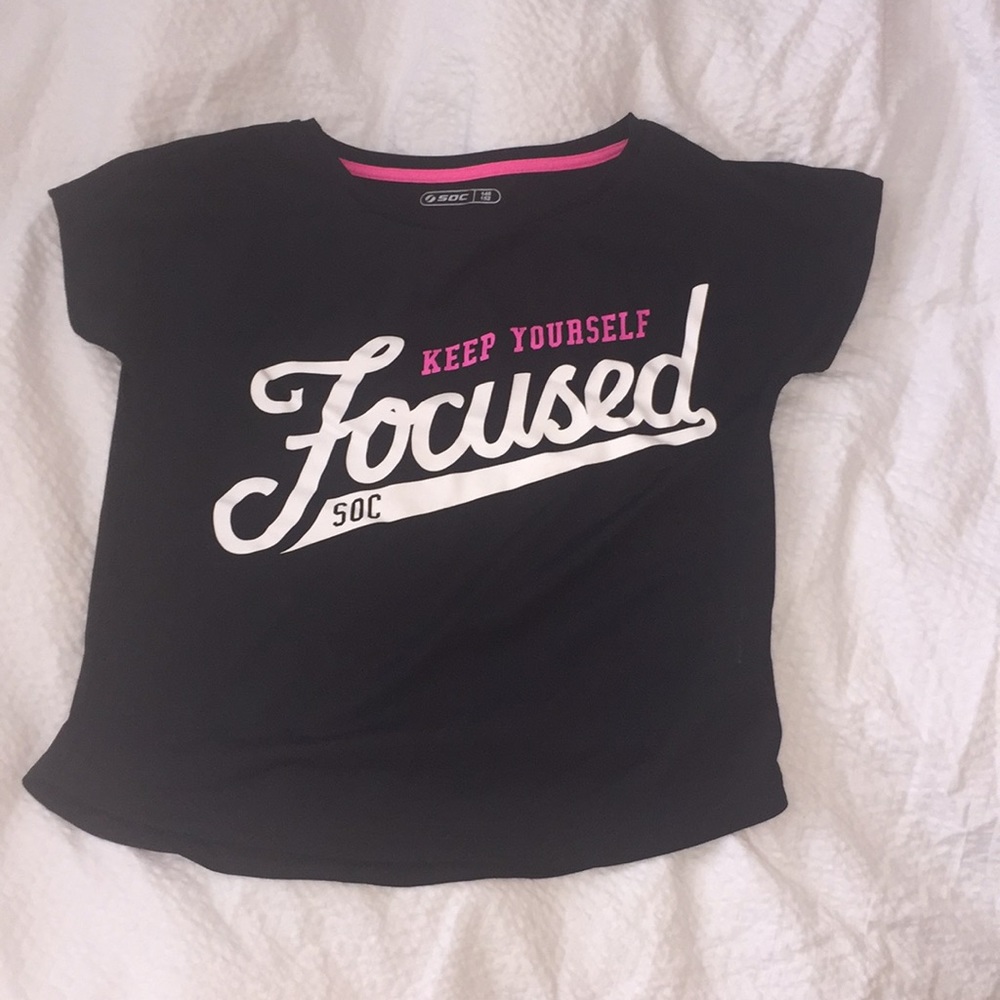 Trendy sport shirt with matching yoga pants